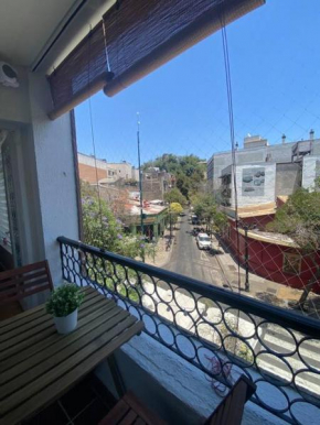 Amplio depto en barrio Lastarria